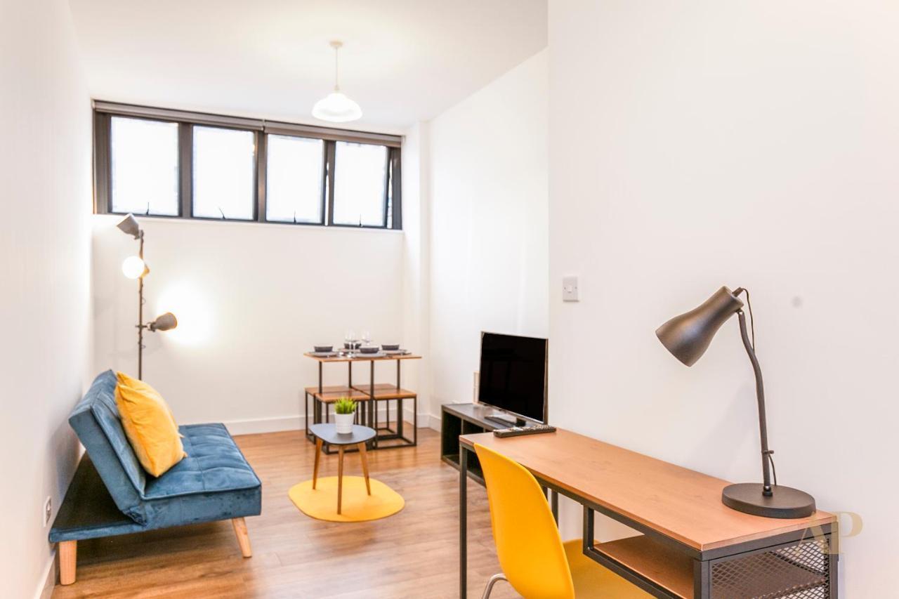 Split Level Studio Apartment In Camden London Eksteriør bilde