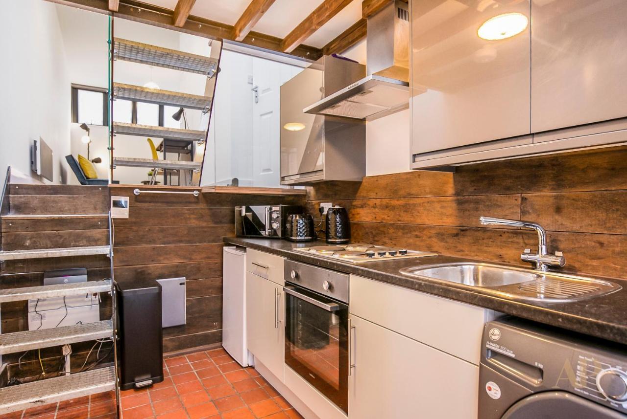 Split Level Studio Apartment In Camden London Eksteriør bilde